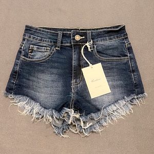 super cute jean shorts